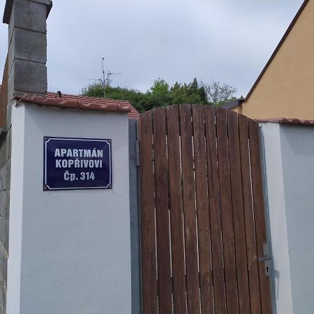 Apartment Koprivovi Němčičky Buitenkant foto
